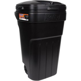 Garbage Cans with Wheels